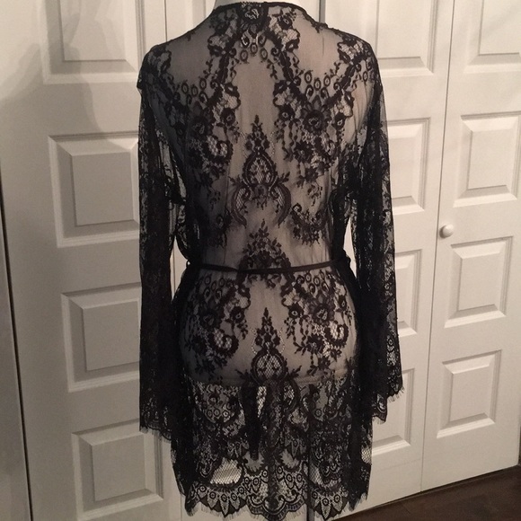 In Bloom lingerie robe - Picture 4 of 7